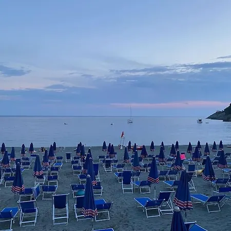 Big Holiday In Near Cinque Terre *